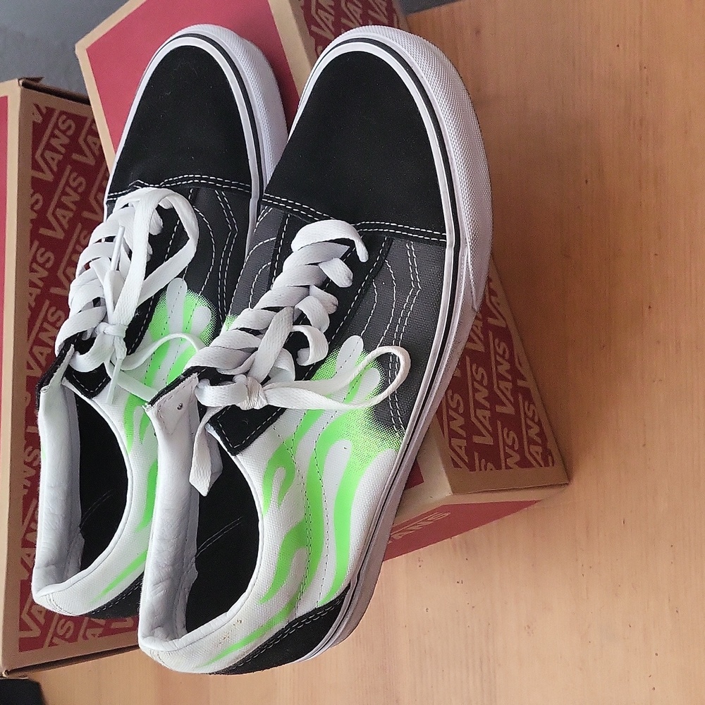 Old skool flames